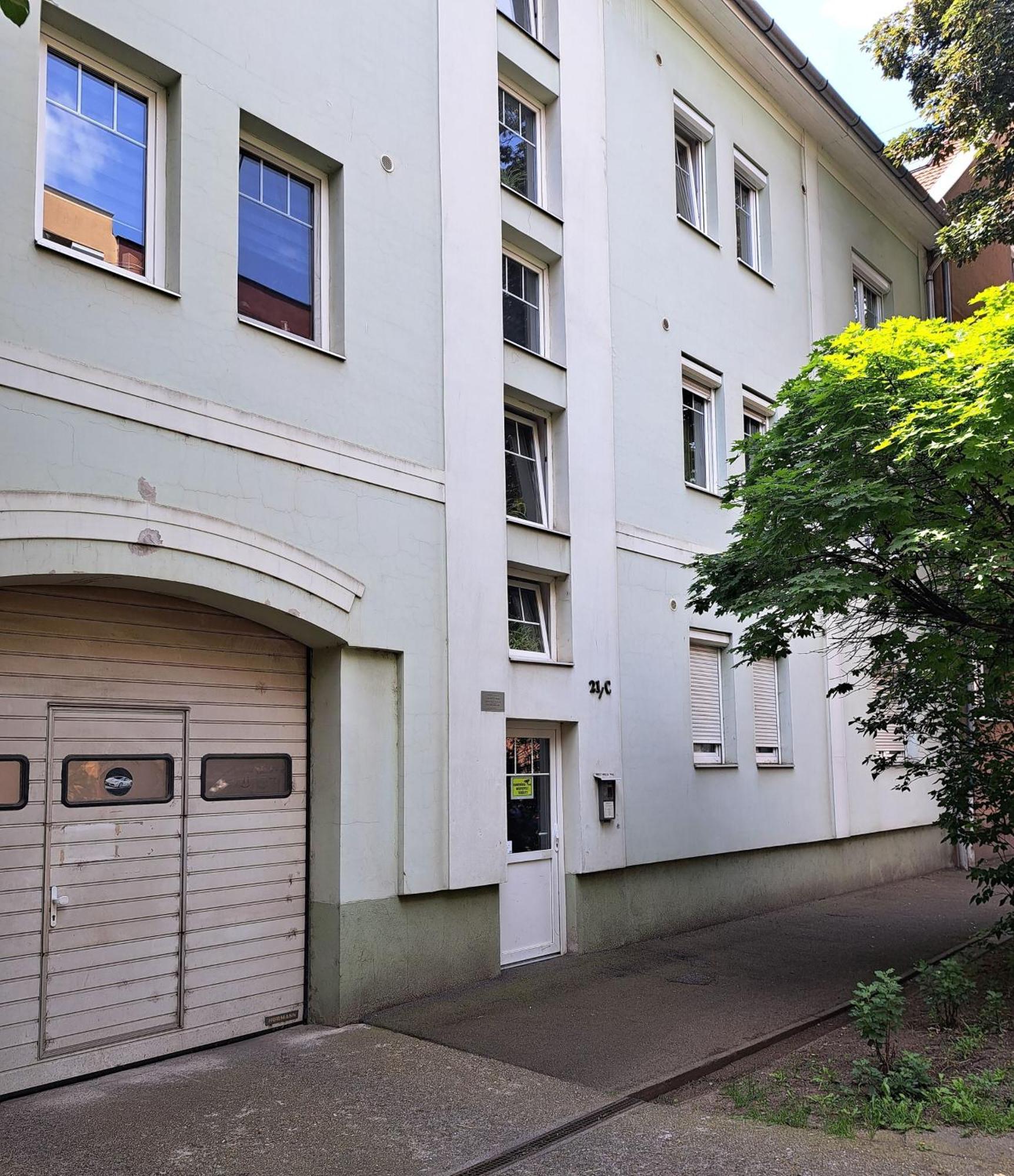 Bb21 Apartman Eger - City Centre Zewnętrze zdjęcie